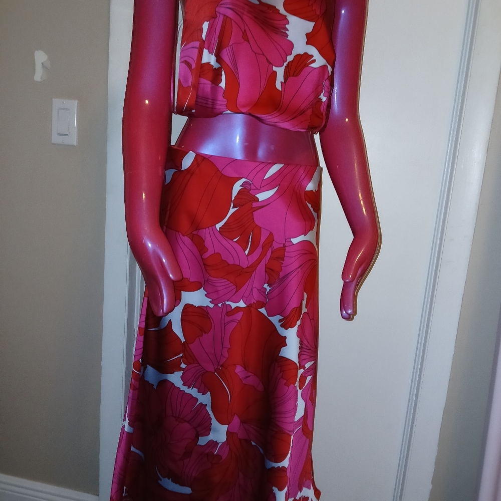 HOUSE OF HARLOW TWO PIECE SET